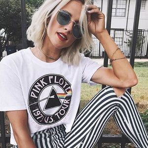 graphic tee crop top